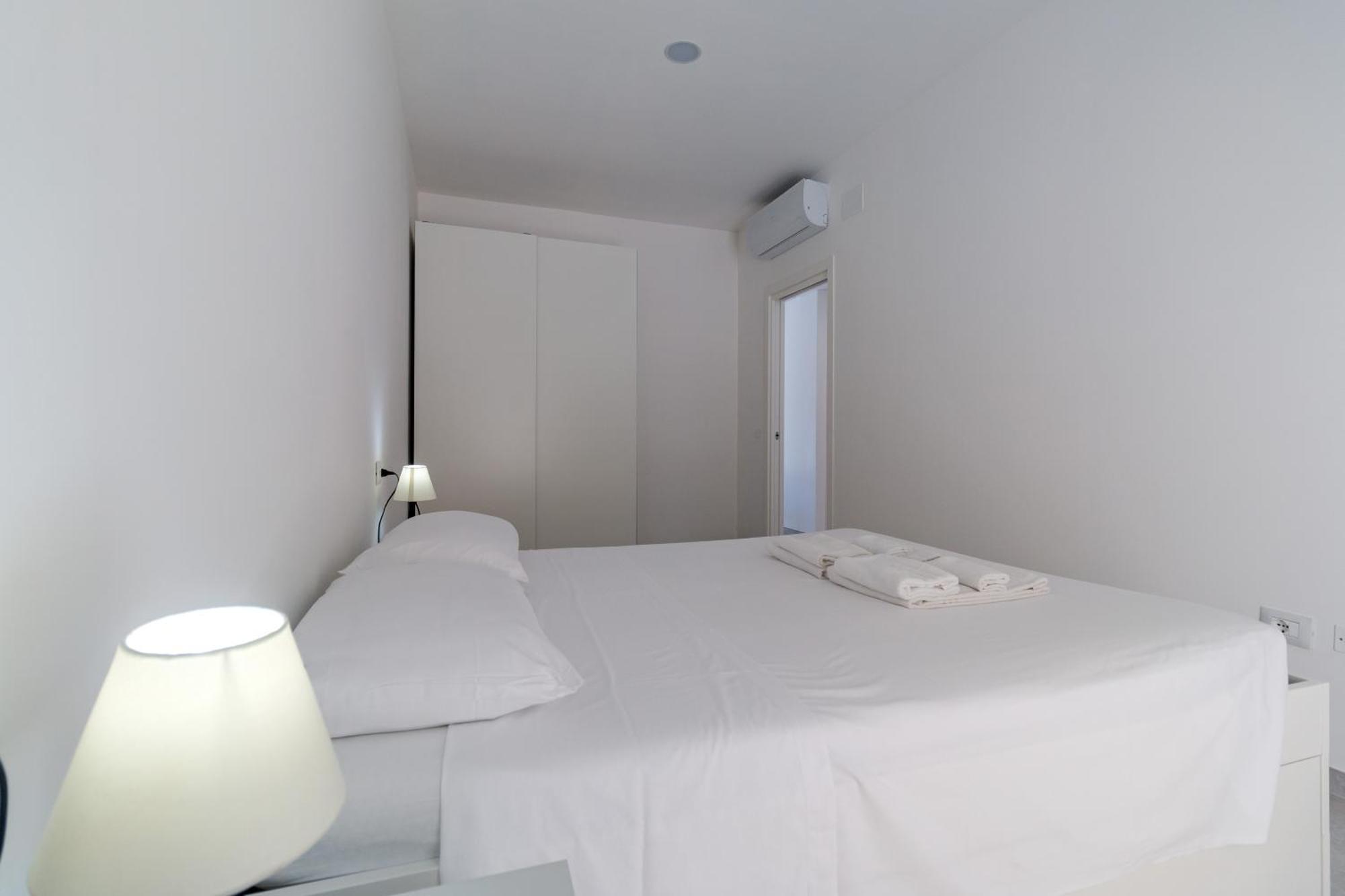 Appartamento Perla Bianca, Con Wifi E Air Con Кала-Гононе Екстер'єр фото