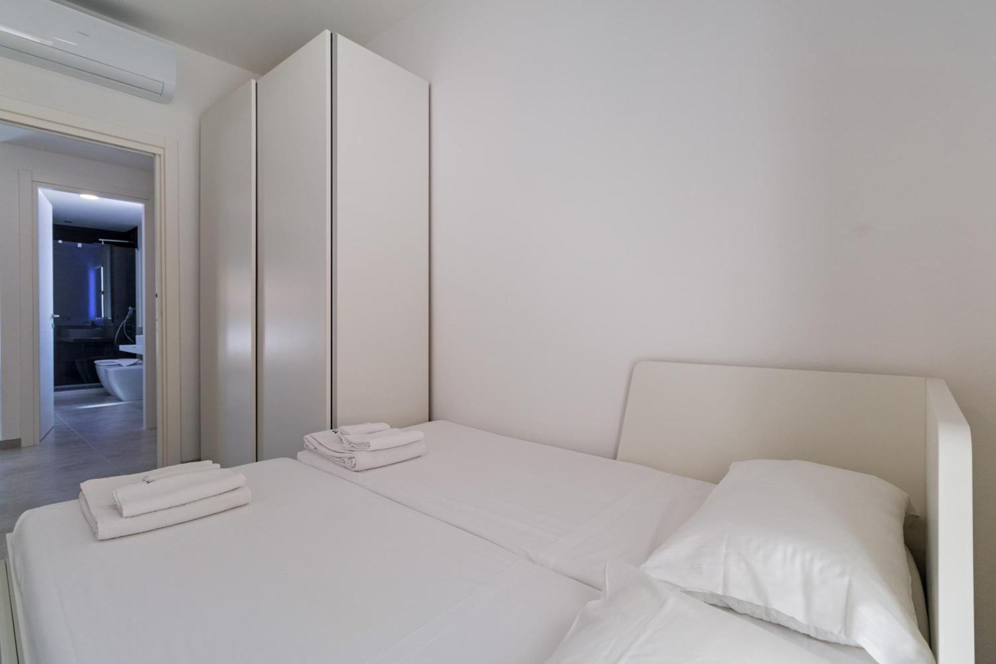 Appartamento Perla Bianca, Con Wifi E Air Con Кала-Гононе Екстер'єр фото